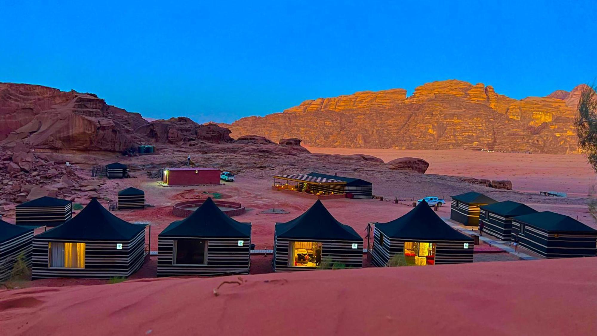 Star Camp & With Tor Wadi Rum Exterior foto