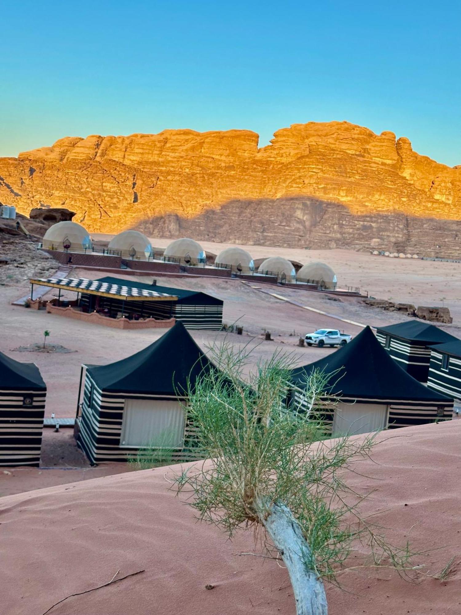Star Camp & With Tor Wadi Rum Exterior foto